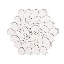 Load image into Gallery viewer, Trivet: Cloud